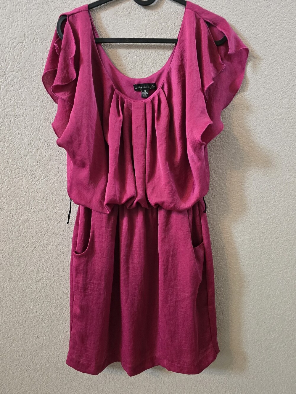City Triangles Fuchsia Ruffled Sleeve  Dress Sz.M